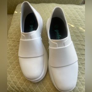 Gales Frontline Nursing Shoes - unisex